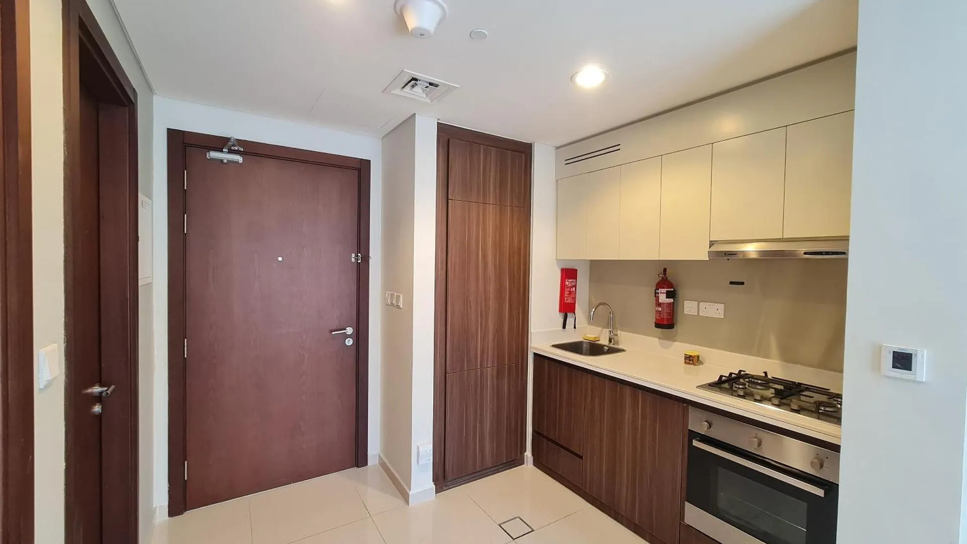 1Br Apartment In Dubai-Downtown  두바이